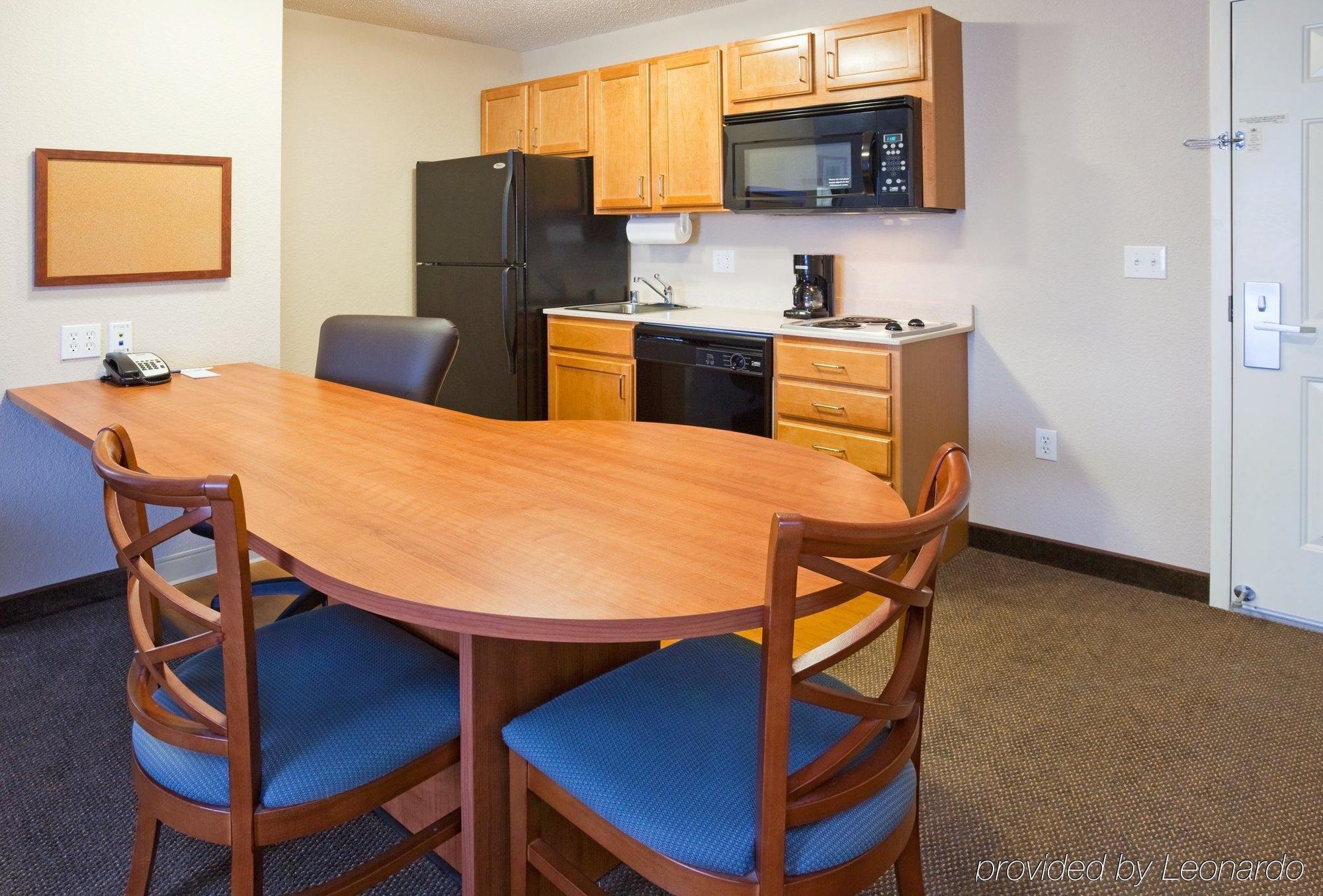 Candlewood Suites Kenosha By Ihg Pleasant Prairie Bilik gambar